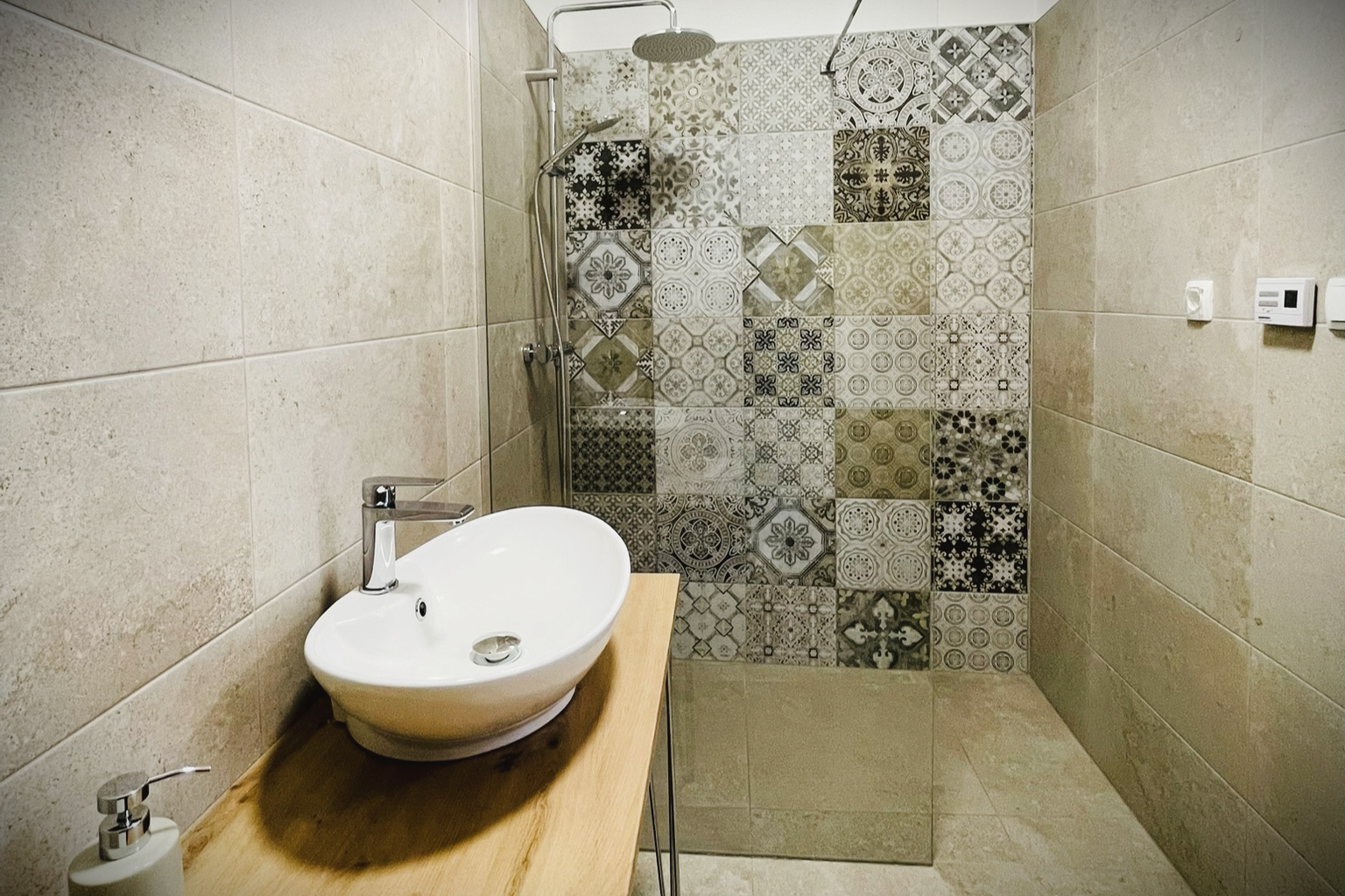 Panoráma Apartman – fürdőszobák